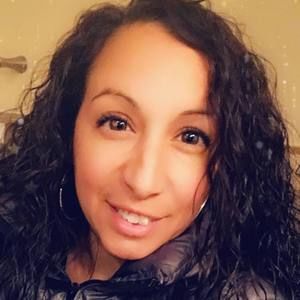 Meet your Posher, Aisha